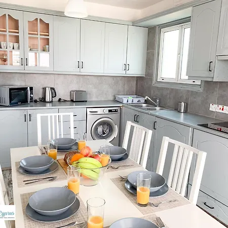 Downtown Apartman Lárnaka